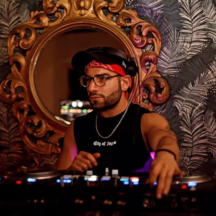 DJ-LEAGUE.NET | DJ Bios